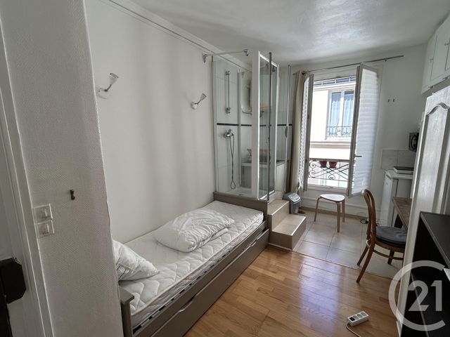 Appartement Studio à vendre - 1 pièce - 11.3 m2 - PARIS - 75009 - ILE-DE-FRANCE - Century 21 Cadet - Rochechouart