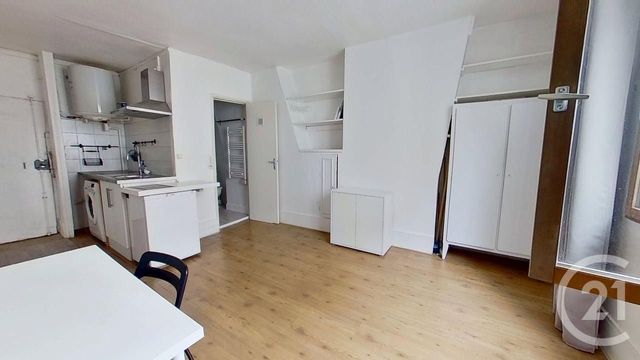 Afficher la photo en grand Appartement T2 à vendre - 2 pièces - 32.5 m2 - PARIS - 75009 - ILE-DE-FRANCE - Century 21 Cadet - Rochechouart