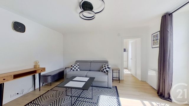 Afficher la photo en grand Appartement F1 à vendre - 1 pièce - 29.02 m2 - PARIS - 75009 - ILE-DE-FRANCE - Century 21 Cadet - Rochechouart